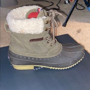 Tommy Hilfiger rain boots